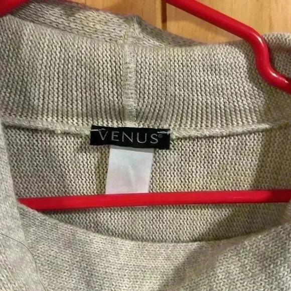 Venus Polyacryl/acrylic Tan Sweater - Picture 2 of 9